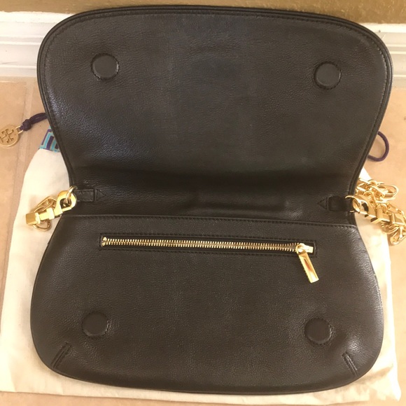 Black leather Tory Burch Convertible Amanda clutch - Picture 3 of 5